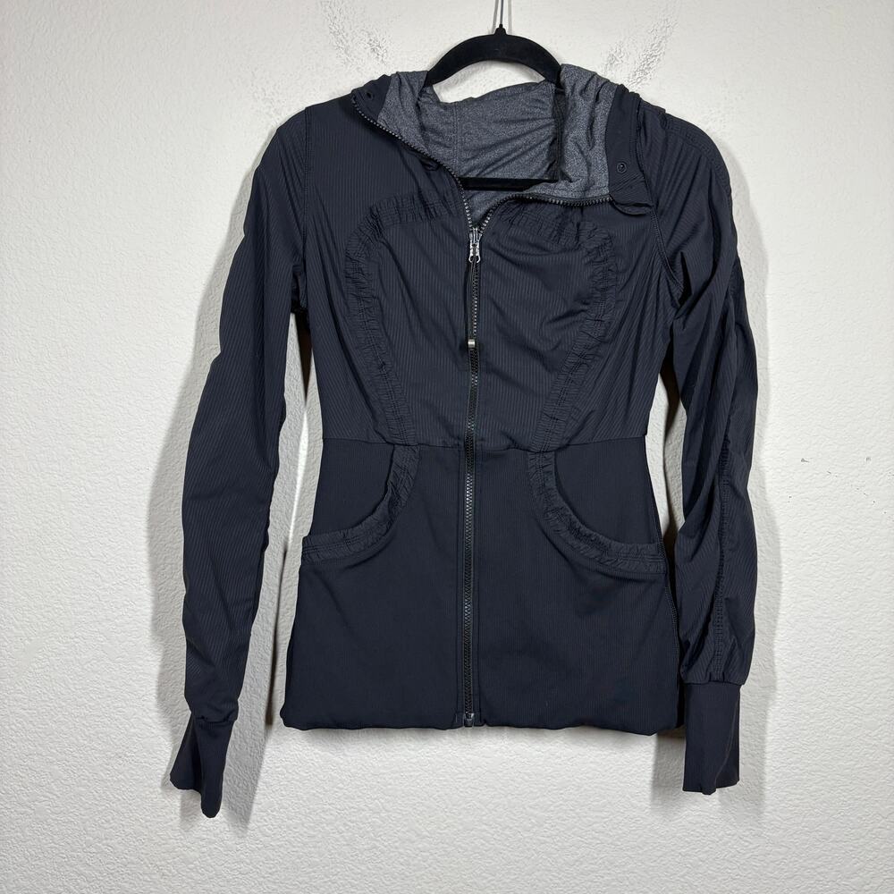 Lululemon Womens Reversible Dance Studio Hooded Jacket Black Gray Pockets